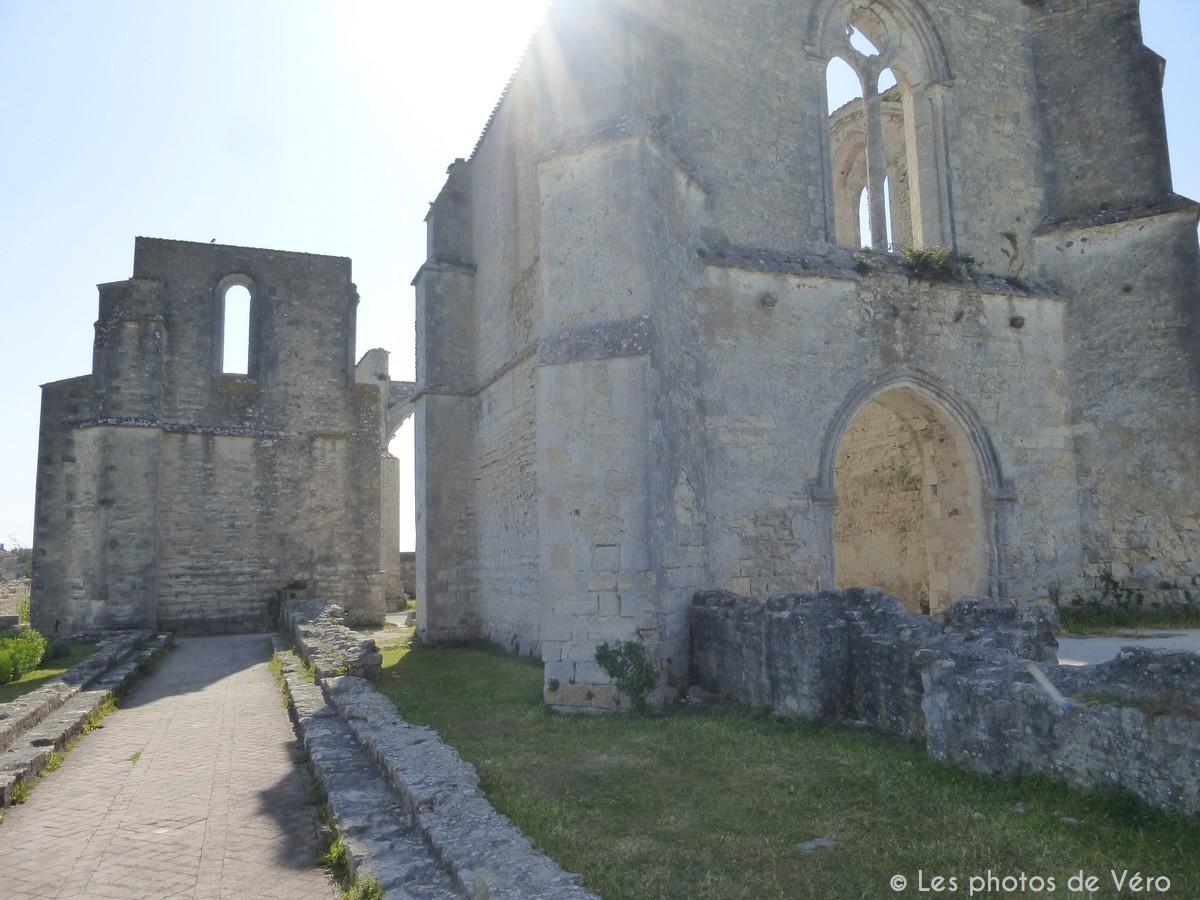 Abbaye Notre-Dame-de-Ré dite des Châteliers